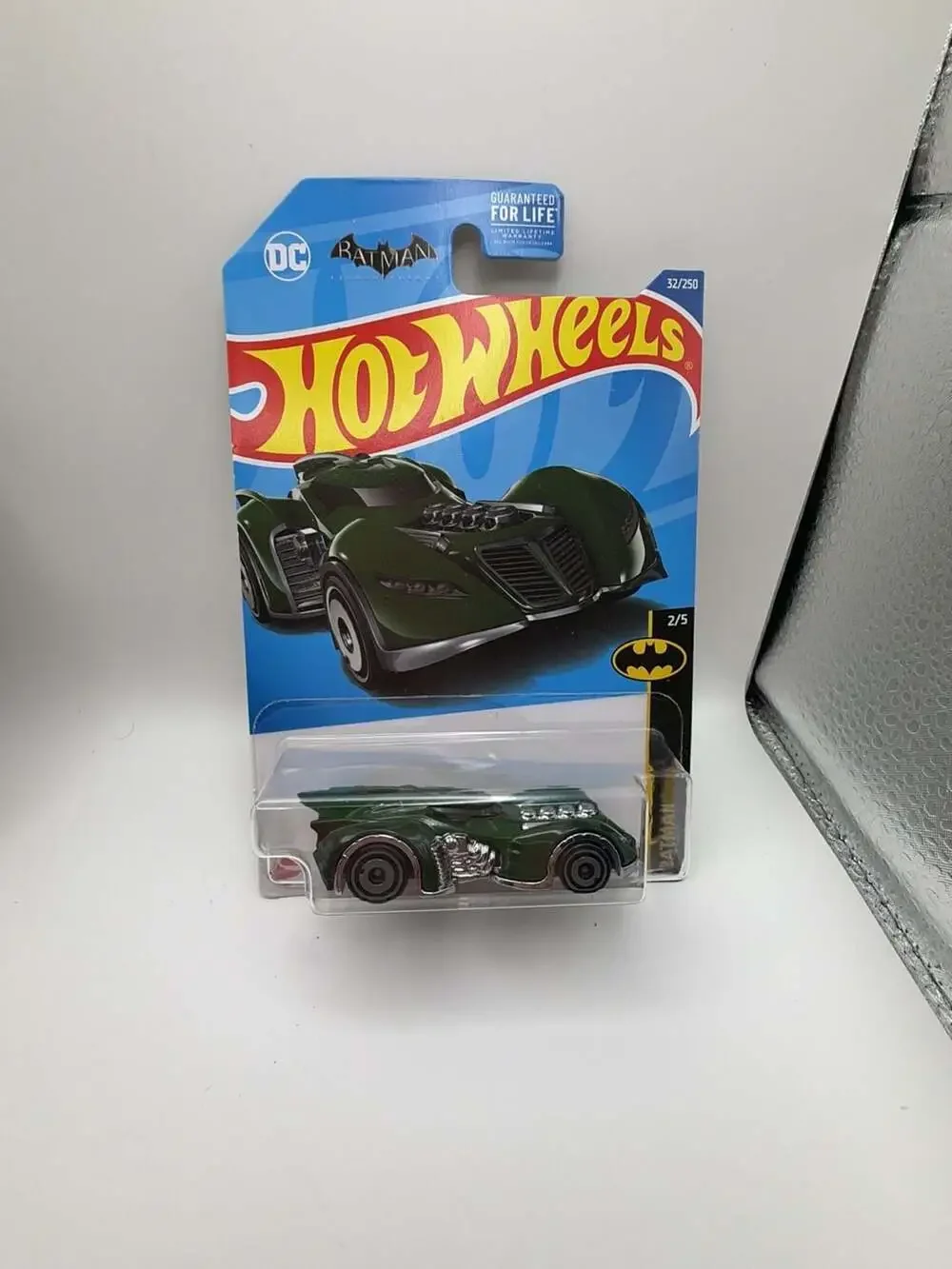 Hot Wheels Crooze Batmobile 2004 First Editions 69/100